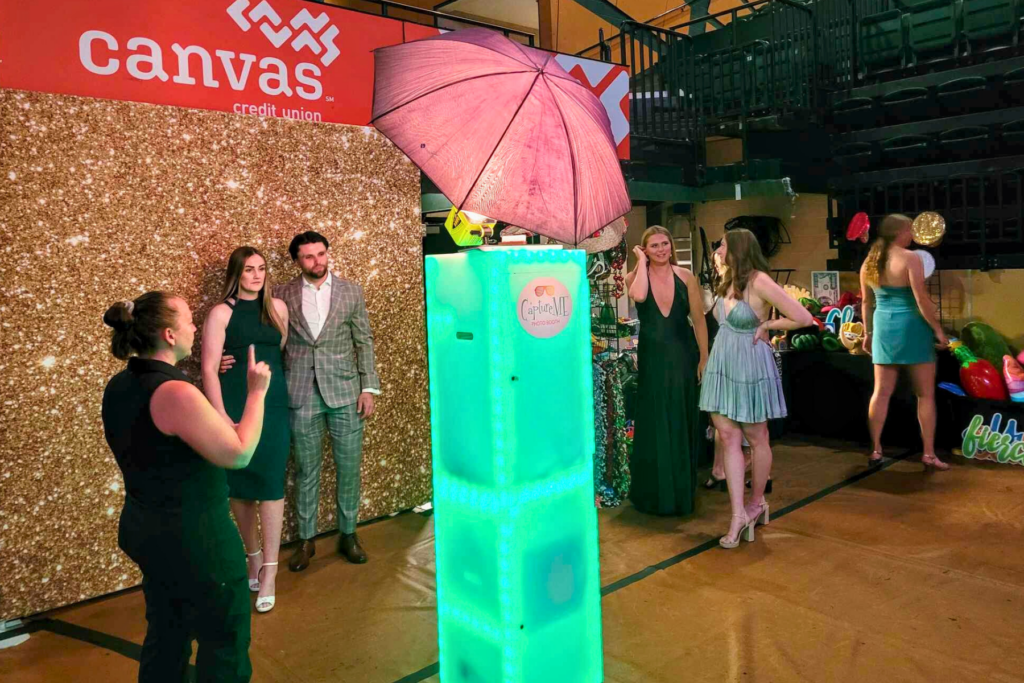 Premium Photo Booth Experience in Colorado – Book Now