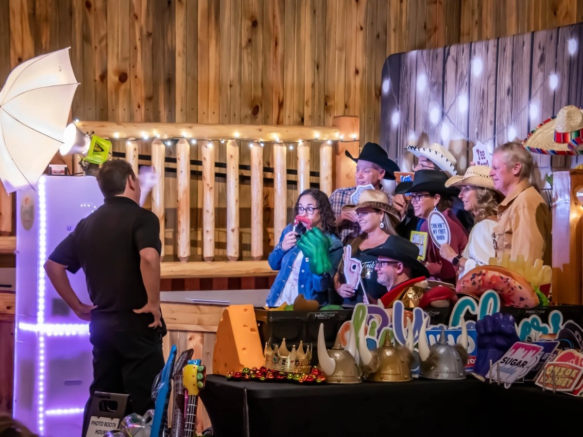 360 Video and Photo Booth Rentals in Loveland, Fort Collins, Greeley, Timnath, Johnstown CO | On-site Prints, props, backdrops.